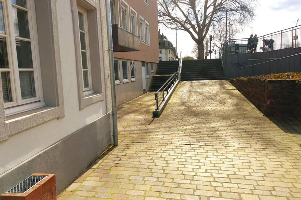 Pearl Studio Apart - King Bed - Netflix - Projector - Fast Wi-Fi Tréveris Exterior foto